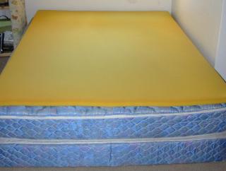 Bed①