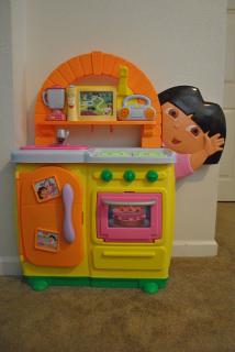 Dora Talking Kitchen Used   16745 1 1279949064 