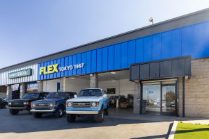 フレックス　オートモーティブ - Flex Automotive Inc.